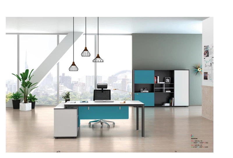 Executive Desk With Side Cabinet